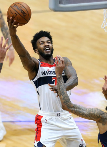 La Virtus Bolonia piensa en Jordan Bell para cubrir la baja de Ekpe Udoh