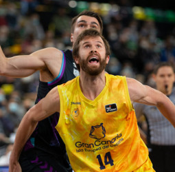 Nuevo sprint en la maratón por el Playoff