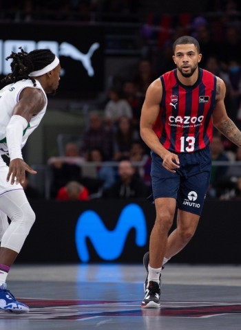 La intensidad del Cazoo Baskonia acaba con el Unicaja (103-89)