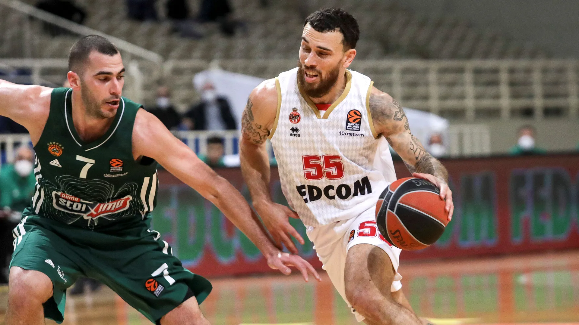 El Panathinaikos cae ante el empuje de Mike James (83-91)