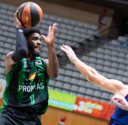 El Joventut no puede superar al Barcelona (68-75)
