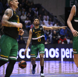 El talento de Laprovittola decide en un partido en el que Monbus dominó varias fases y tuvo a tiro la victoria (84-89)