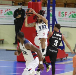 El Baskonia se lleva la Euskal Kopa (87-77)
