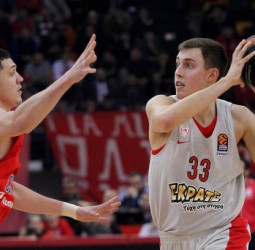El Olympiacos renueva a Kyle Wiltjer hasta final de temporada