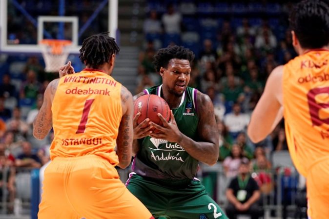 El Unicaja se encomienda al alero francés Toupane (88-83)