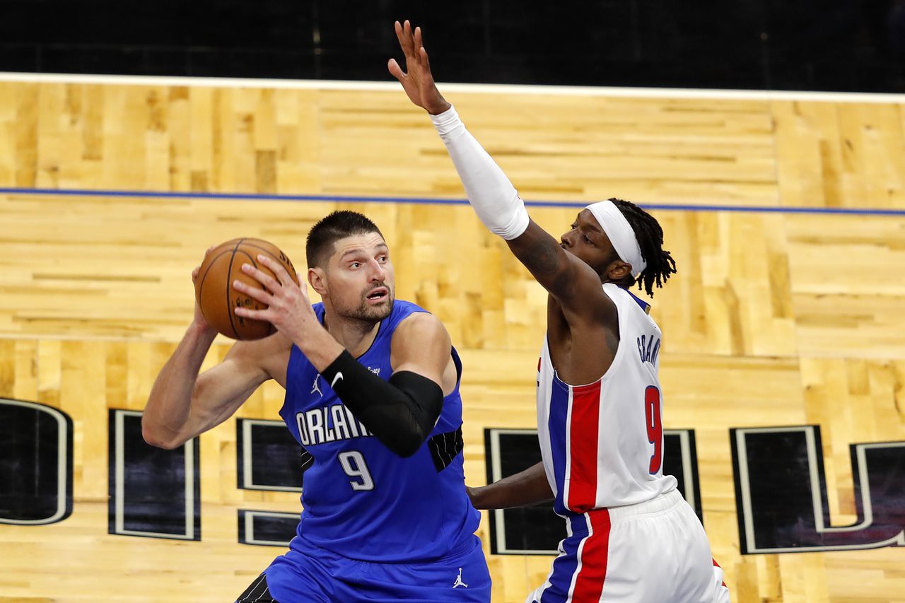 Nikola Vucevic, en el punto de mira de los Hornets y los Celtics