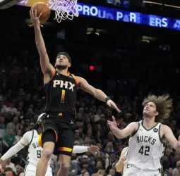 Las estrellas de los Suns empiezan a carburar al unísono