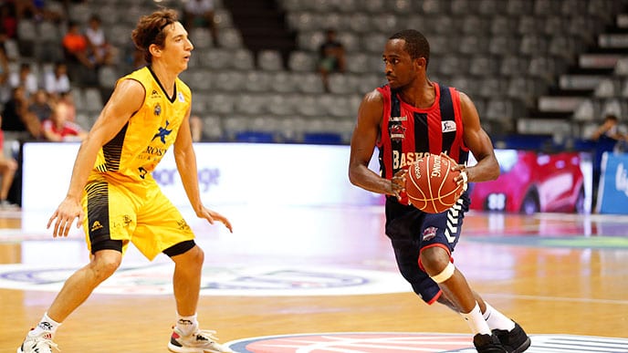 Beaubois y Sedekerskis dan el triunfo al Baskonia en Lleida (76-72)