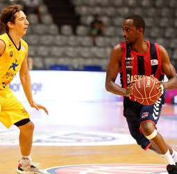 Beaubois y Sedekerskis dan el triunfo al Baskonia en Lleida (76-72)