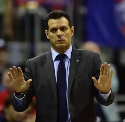 Dimitris Itoudis abandonará el CSKA Moscú rumbo al Fenerbahce