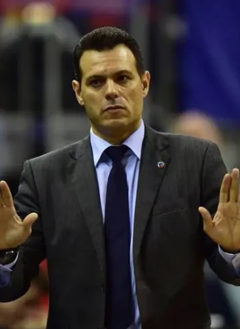 Dimitris Itoudis abandonará el CSKA Moscú rumbo al Fenerbahce
