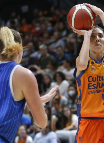 Valencia Basket se despide de la LF Endesa ante una Fonteta inmensa (62-67)