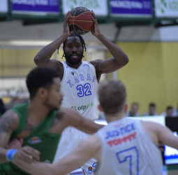 Chinanu Onuaku, opción interior para el Unicaja Málaga
