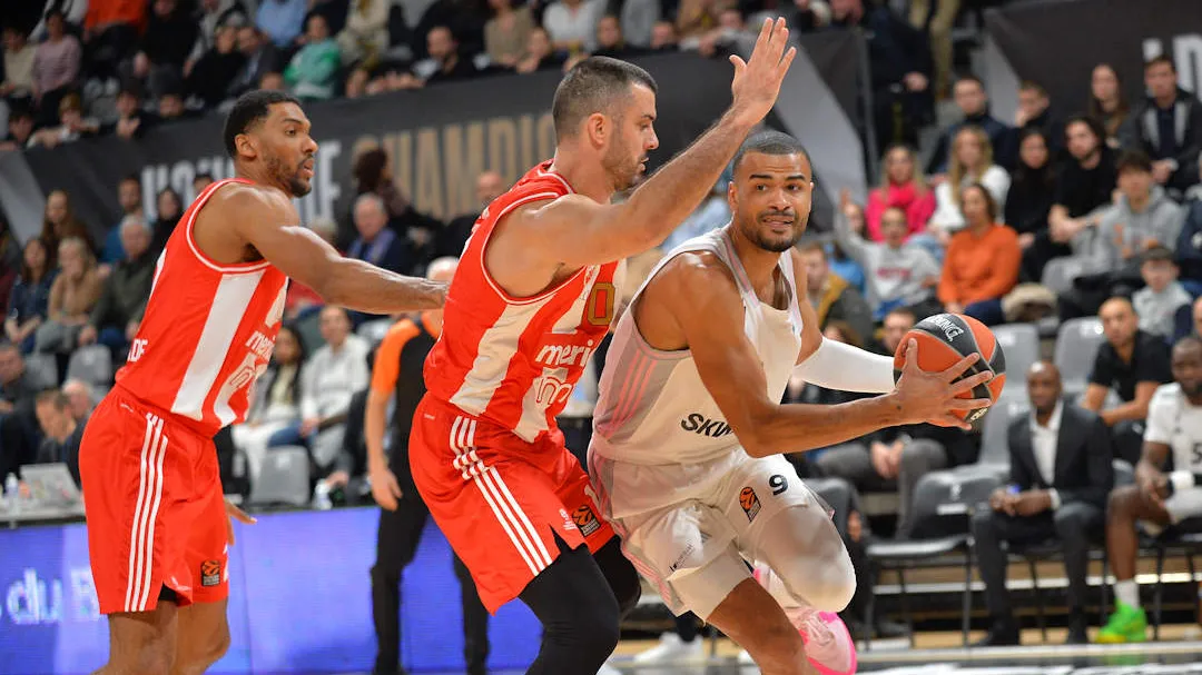 El Estrella Roja se aleja del play-in tras su derrota en Lyon, 100-91