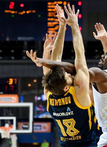 Weiler-Babb marca las diferencia para el Bayern ante el Khimki (93-95)