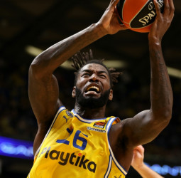 El Unicaja Málaga sopesa la vuelta de Mathias Lessort