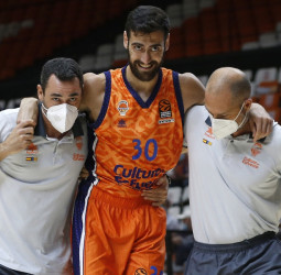 Joan Sastre sufre una rotura parcial en el ligamento lateral interno de la rodilla derecha