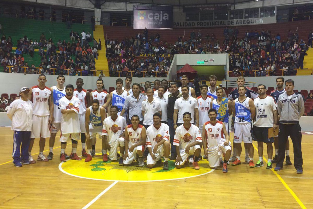 El Rio Natura Monbus Obradoiro vence al Elite Sports en el I Torneo Internacional de Arequipa