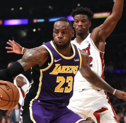 LeBron James extiende su contrato dos temporadas más con los Angeles Lakers