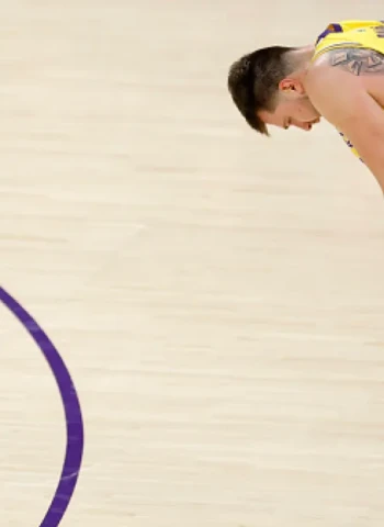 Colorín, colorado, este cuento se ha acabado para los Lakers, 103-96 [4-1]