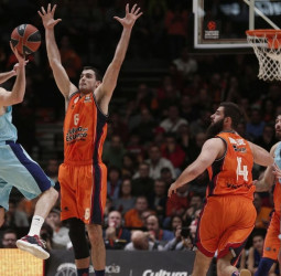 Valencia Basket buscará volver a proteger su fortaleza ante el Barça Lassa