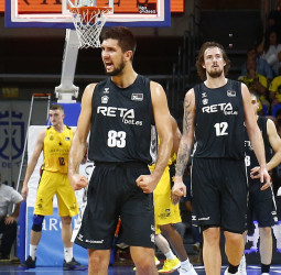 Axel Butielle con 27 puntos, amarga el estreno del Iberostar Tenerife (67-81)