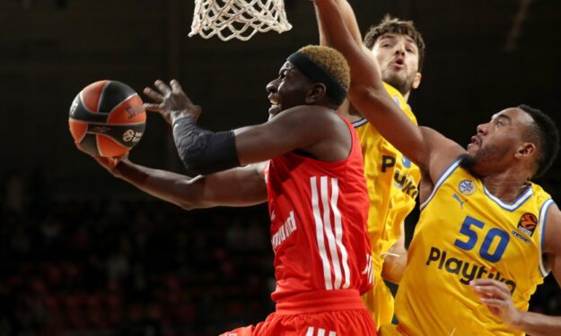 Isaac Bonga, un año más en el Bayern Múnich