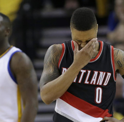 Los Warriors remontan, ganan y se ponen (2-0)