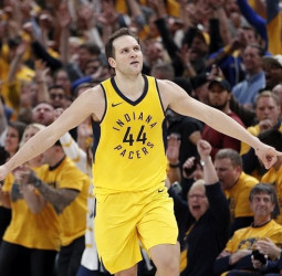 Indiana suma la segunda a ritmo de Bogdanovic, tanto Wizards como Bucks se estrenan