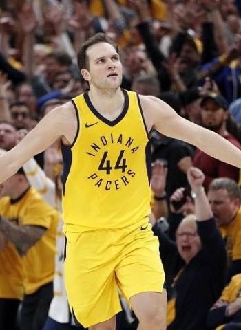 Indiana suma la segunda a ritmo de Bogdanovic, tanto Wizards como Bucks se estrenan