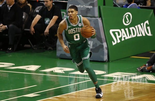Grizzlies sorprende a los Wolves y Tatum lidera a los Celtics