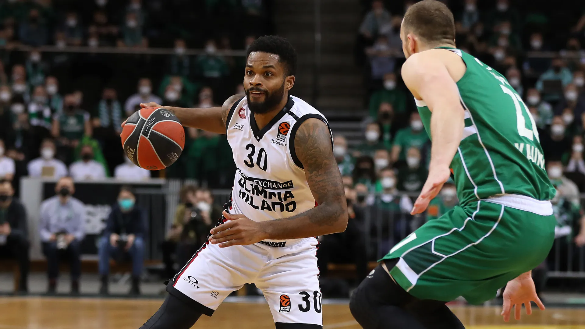 El Milán se aferra a una dura victoria en Kaunas (70-74)