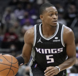 De'Aaron Fox, objetivo de los New York Knicks