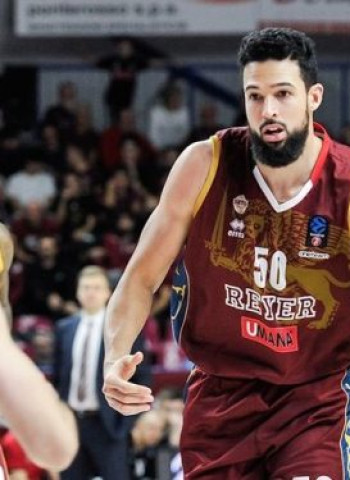 Coppa italiana: El Venezia elimina primero a la Virtus Bolonia, y en semifinales al Armani Milán