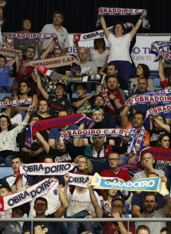 El Monbus Obradoiro organiza viaje para su afición a Vitoria y Madrid