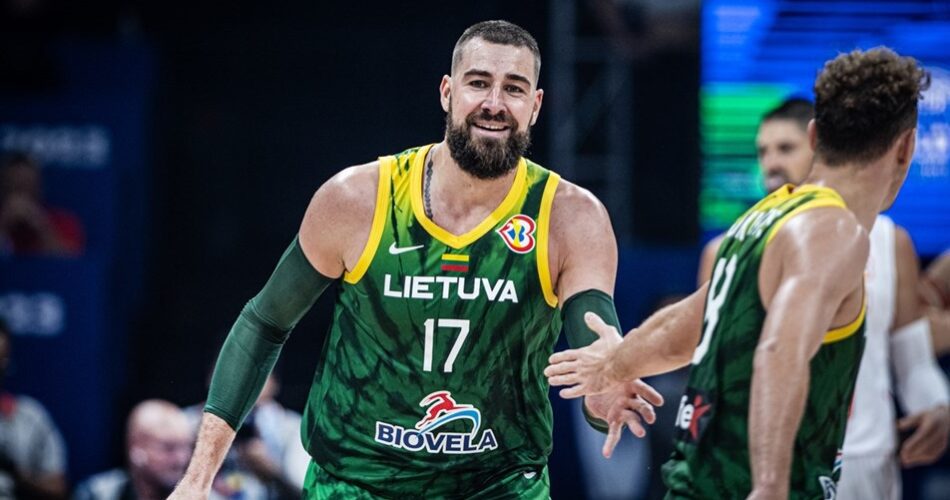 Lituania arrolla a Montenegro en una primera fase perfecta (91-71)