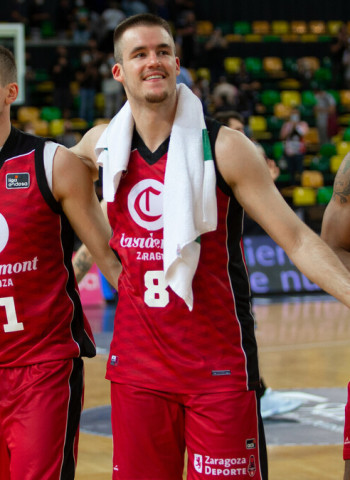 Un Casademont Zaragoza colosal se exhibe en Bilbao (76-100)