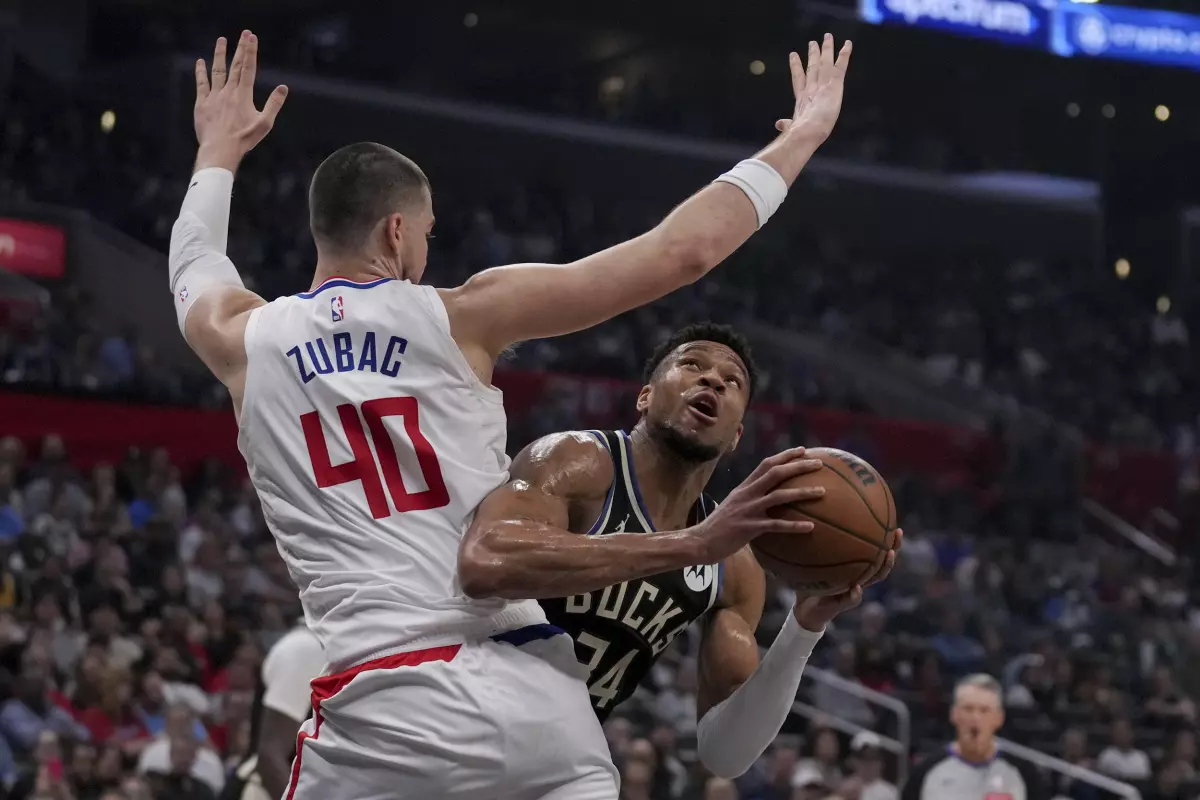 Lillard comanda la victoria de los Bucks en la cancha de los Clippers