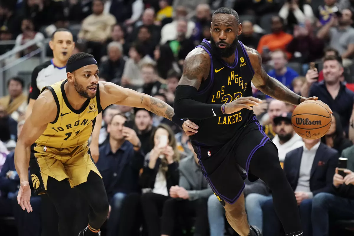 LeBron James sigue causando estragos por el Este