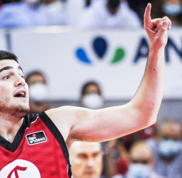 Primer desplazamiento del curso con la visita a Surne Bilbao Basket