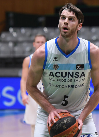 Segunda victoria consecutiva del Acunsa GBC (90-94)