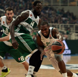 El Unicaja Málaga apurará sus opciones ante un mejorado Panathinaikos