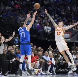 Los Mavericks mantienen la quinta plaza del Oeste