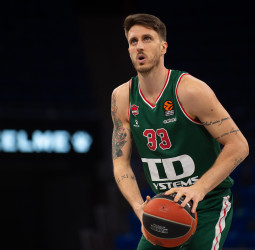 Duelo de gigantes en el Buesa Arena