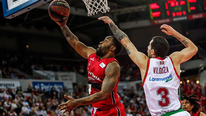 Derrota ajustada del Baskonia en Zaragoza (81-79)