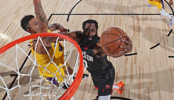 Un vistazo a la noche NBA: Los Suns siguen intratables, Harden y Antetokounmpo marcan las distancias