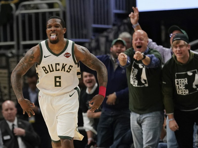 Los Bucks arrollan y se clasifican para la final de Conferencia (91-116) [4-1]