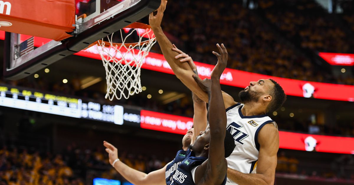 [2-2] Un mate de Gobert empata la eliminatoria (99-100)