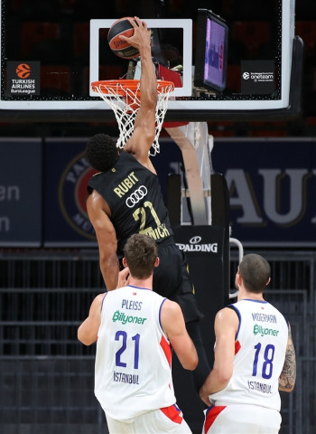 El Bayern Múnich se aprovecha de la irregularidad del Anadolu Efes (83-71)