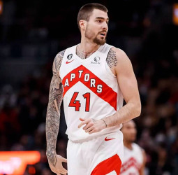 Los Toronto Raptors prescinden de Juancho Hernangómez